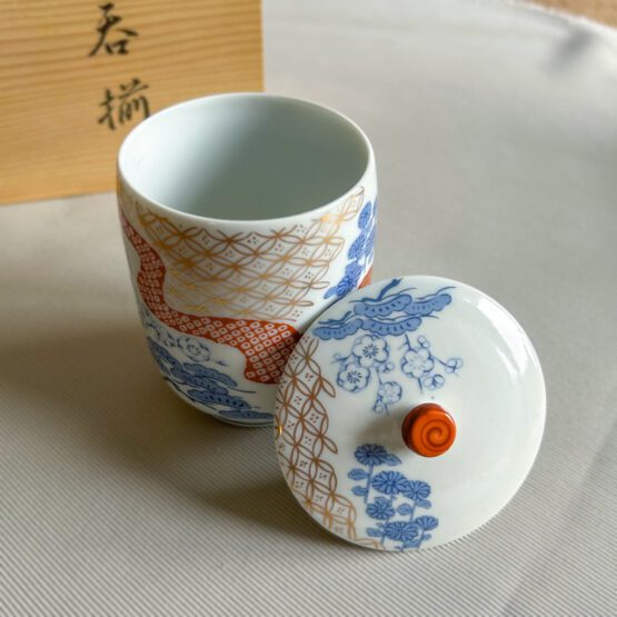 Petite tasse en porcelaine fine vintage / avec couvercle – Image 3