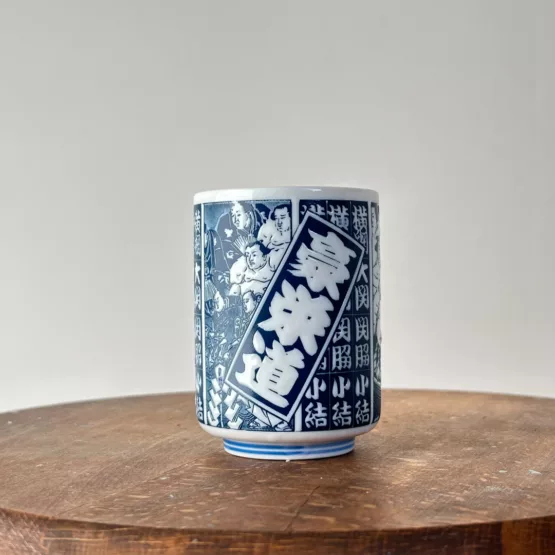 Tasse à thé à motif de sumo Goeido