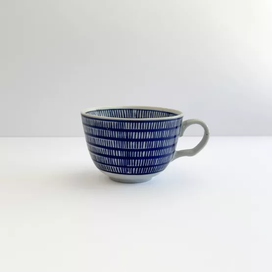 Artisanal Blue Cup & Saucer Set motif rayé – Image 4