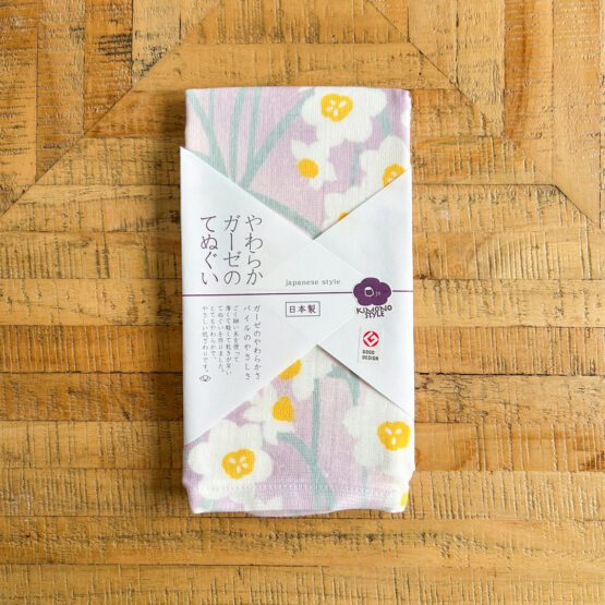 Serviettes Tenugui japonais en gaze douce – Set de 2 pièces avec motifs de narcisse et de poisson rouge et morning glory – Image 2
