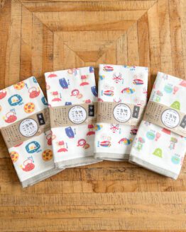 Serviettes Tenugui japonais en gaze douce – Set de 4 pièces avec motifs emblématiques de Kyoto, Tohoku, Tokyo et Chugoku