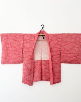 Haori japonais – rose lumineux à motif de nuages & doublure florale